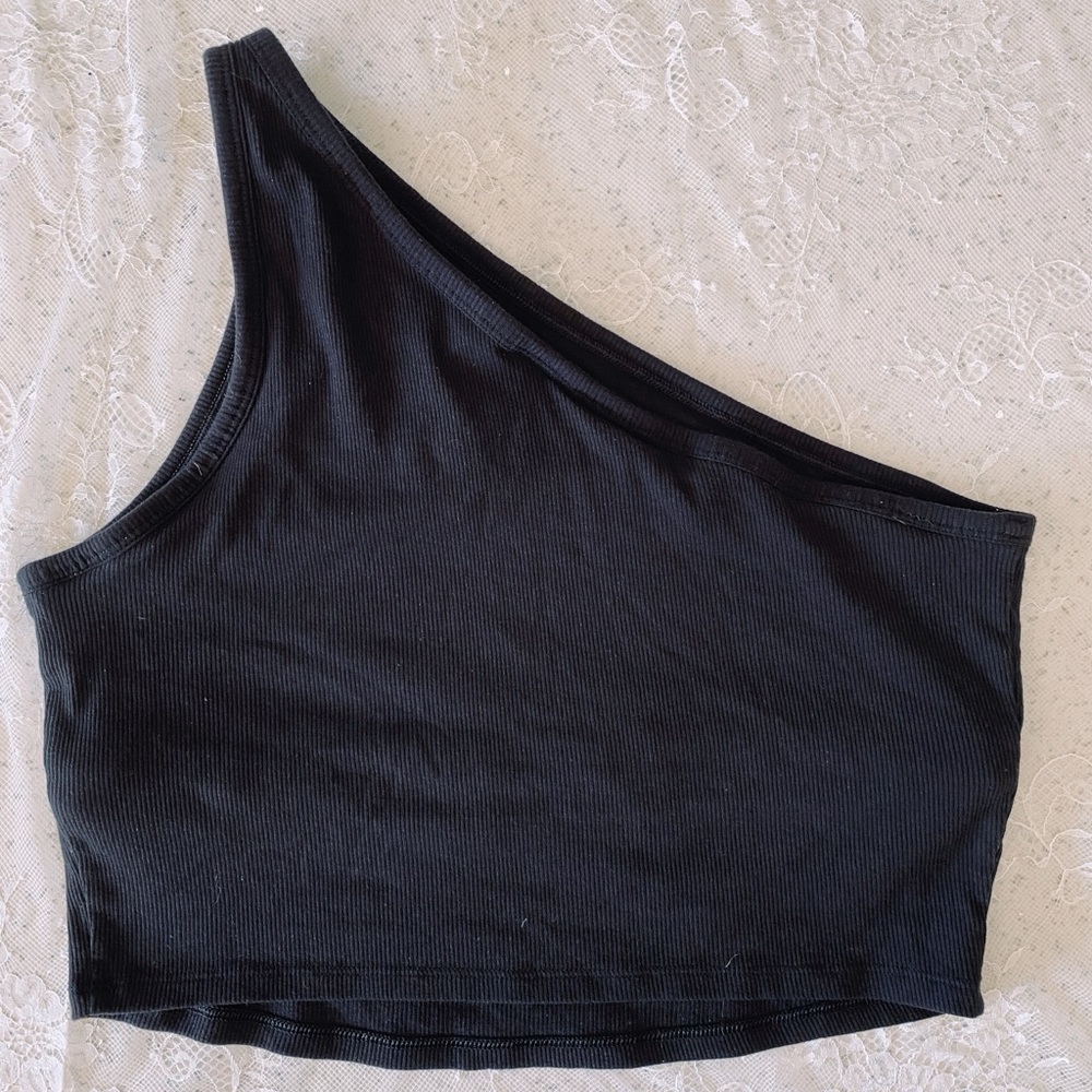 PINK Victoria's Secret Black Asymmetrical Crop Tank Top - Picture 2 of 3